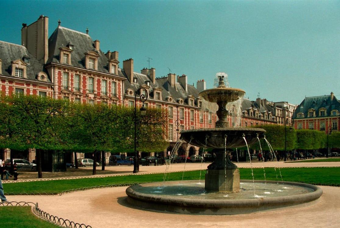 Charming 1Br Apartment With Terrace Le Marais Paris Center المظهر الخارجي الصورة